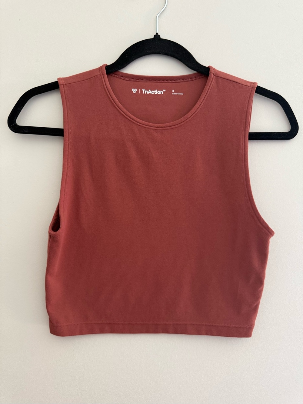 TnAction Rust Sleeveless Activewear Cropped Tank Top